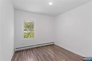 226 Clinton St, East Orange, NJ 07017 - Photo 25