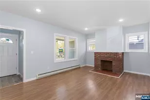 226 Clinton St, East Orange, NJ 07017 - Photo 3