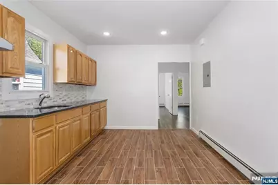 226 Clinton Street, East Orange, NJ 07017 - Photo 33