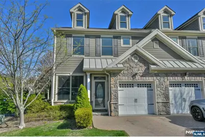 501 Whitney Lane, Allendale, NJ 07401 - Photo 3