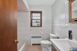 65 Crosby Ave, Paterson, NJ 07502 - Photo 15