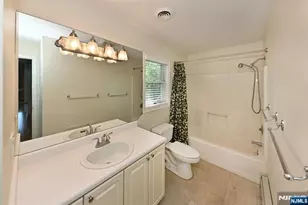 570 Oak Ave, Maywood, NJ 07607 - Photo 19