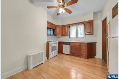51 Sunset Avenue, Bloomfield, NJ 07003 - Photo 17
