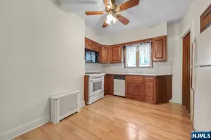 51 Sunset Ave, Bloomfield, NJ 07003 - Photo 17