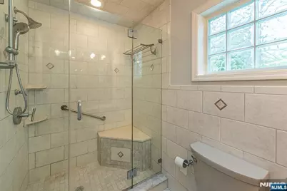 51 Chestnut Drive, Wayne, NJ 07470 - Photo 35
