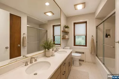 51 Chestnut Drive, Wayne, NJ 07470 - Photo 29
