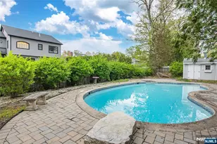 51 Chestnut Dr, Wayne, NJ 07470 - Photo 5