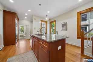 215 Inwood Ave, Montclair, NJ 07043 - Photo 21