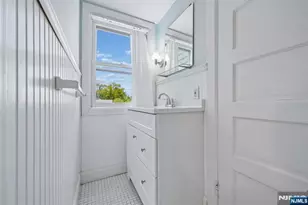 215 Inwood Ave, Montclair, NJ 07043 - Photo 39