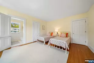 215 Inwood Ave, Montclair, NJ 07043 - Photo 31