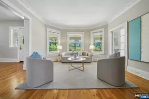 215 Inwood Ave, Montclair, NJ 07043 - Photo 9