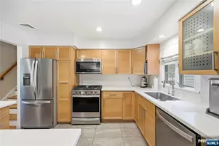 4 Ackerman St, Waldwick, NJ 07463 - Photo 33