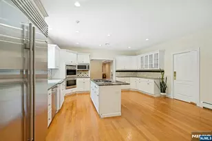 309 Skyridge Rd, Franklin Lakes, NJ 07417 - Photo 19