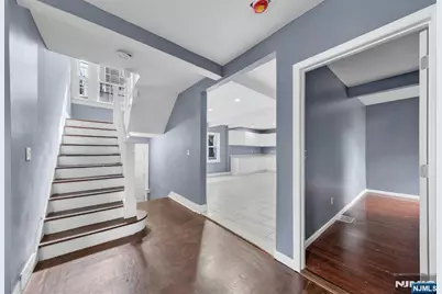 513 Sandford, Newark, NJ 07106 - Photo 9