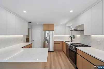 11 Raymond Street, Englewood Cliffs, NJ 07632 - Photo 11