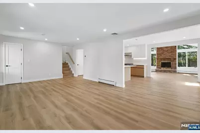 11 Raymond Street, Englewood Cliffs, NJ 07632 - Photo 7