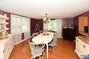 65 Clover Ct, New Milford, NJ 07646 - Photo 9