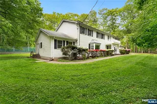 75 Woodcliff Lake Rd, Saddle River, NJ 07458 - Photo 7