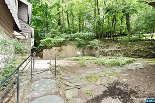 388 Allaire Ave, Leonia, NJ 07605 - Photo 43