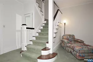 388 Allaire Ave, Leonia, NJ 07605 - Photo 17