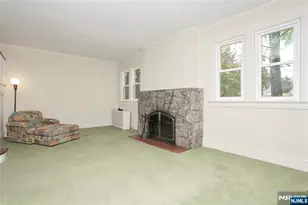 388 Allaire Ave, Leonia, NJ 07605 - Photo 9
