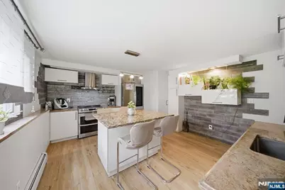 6 Whitten Place, Denville, NJ 07834 - Photo 3