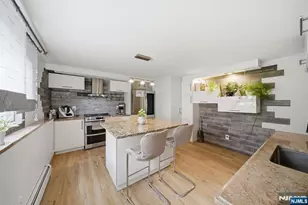 6 Whitten Pl, Denville, NJ 07834 - Photo 3
