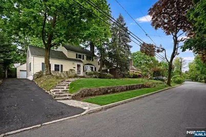 593 Ridgeland Terrace, Englewood, NJ 07631 - Photo 15