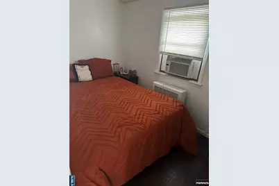 95 McKinley Avenue, Lodi, NJ 07644 - Photo 5
