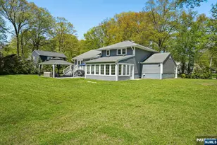 319 James Way, Wyckoff Township, NJ 07481 - Photo 33