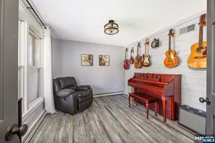 8 E Gate Dr, Vernon, NJ 07418 - Photo 7