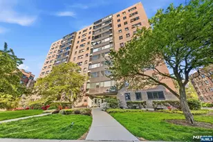90 Prospect Ave 8C, Hackensack, NJ 07601 - Photo 25