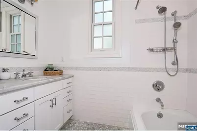 191 Hillside Avenue, Englewood, NJ 07631 - Photo 37