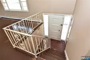 5 Burnside Pl, Wayne, NJ 07026 - Photo 15