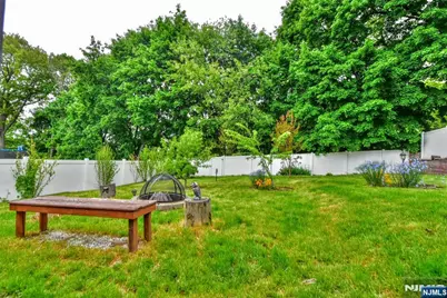 109 Brookview Drive, Woodland Park, NJ 07424 - Photo 31