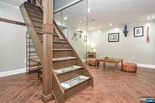 109 Brookview Dr, Woodland Park, NJ 07424 - Photo 19