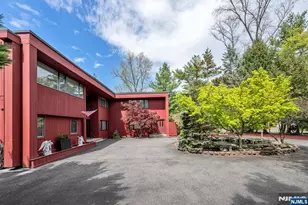 84 Bogerts Mill Rd, Harrington Park, NJ 07640 - Photo 37