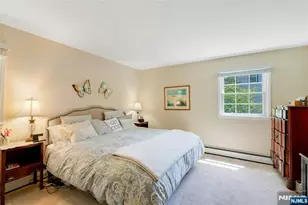 109 Malcolm Rd, Mahwah, NJ 07430 - Photo 33