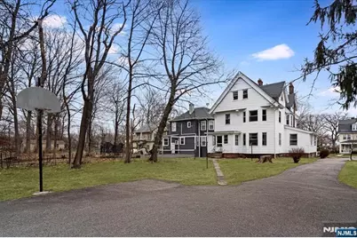 253 Midland Avenue, East Orange, NJ 07017 - Photo 27