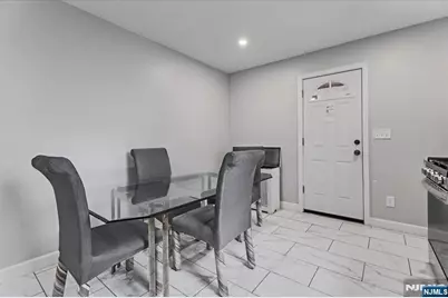 253 Midland Avenue, East Orange, NJ 07017 - Photo 7