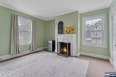 253 Midland Avenue, East Orange, NJ 07017 - Photo 11