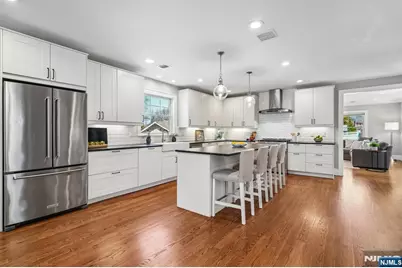8 Newman Avenue, Verona, NJ 07044 - Photo 13