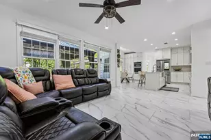 6 Diane Ct, Wayne, NJ 07470 - Photo 17