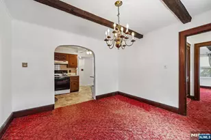 37 Nilsen Ave, Mahwah, NJ 07430 - Photo 7