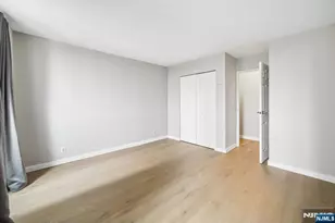 300 Winston Dr 923, Cliffside Park, NJ 07010 - Photo 9