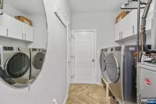 102 Abbie Ct, West New York, NJ 07093 - Photo 11
