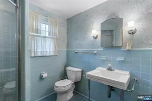 557 Taunton Rd, Wyckoff Township, NJ 07481 - Photo 29