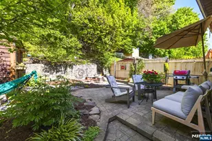 370 Undercliff Ave, Edgewater, NJ 07020 - Photo 31