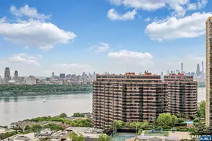 800 Palisade Ave 1701, Fort Lee, NJ 07024 - Photo 43