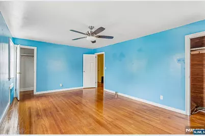 335 19th Avenue, Paterson, NJ 07504 - Photo 19